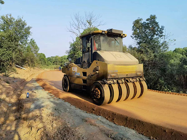 土壤固化劑操作過(guò)程圖